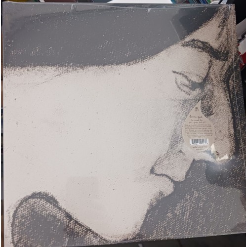 Broken Girl (LP) white